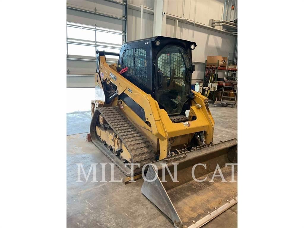 CAT 259D3 لوادر زحافة