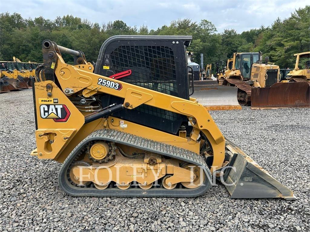 CAT 259D3 لوادر زحافة