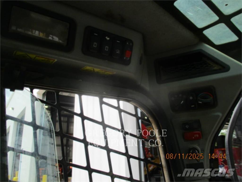 CAT 259D3 لوادر زحافة