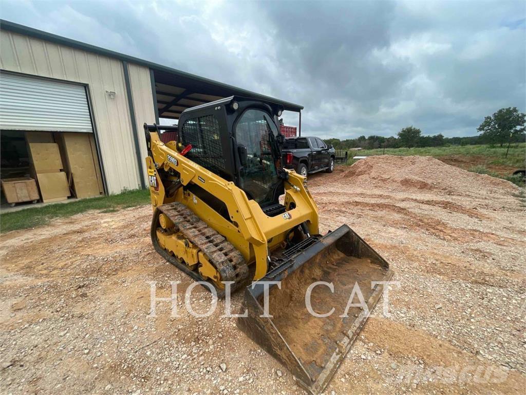CAT 259D3 لوادر زحافة