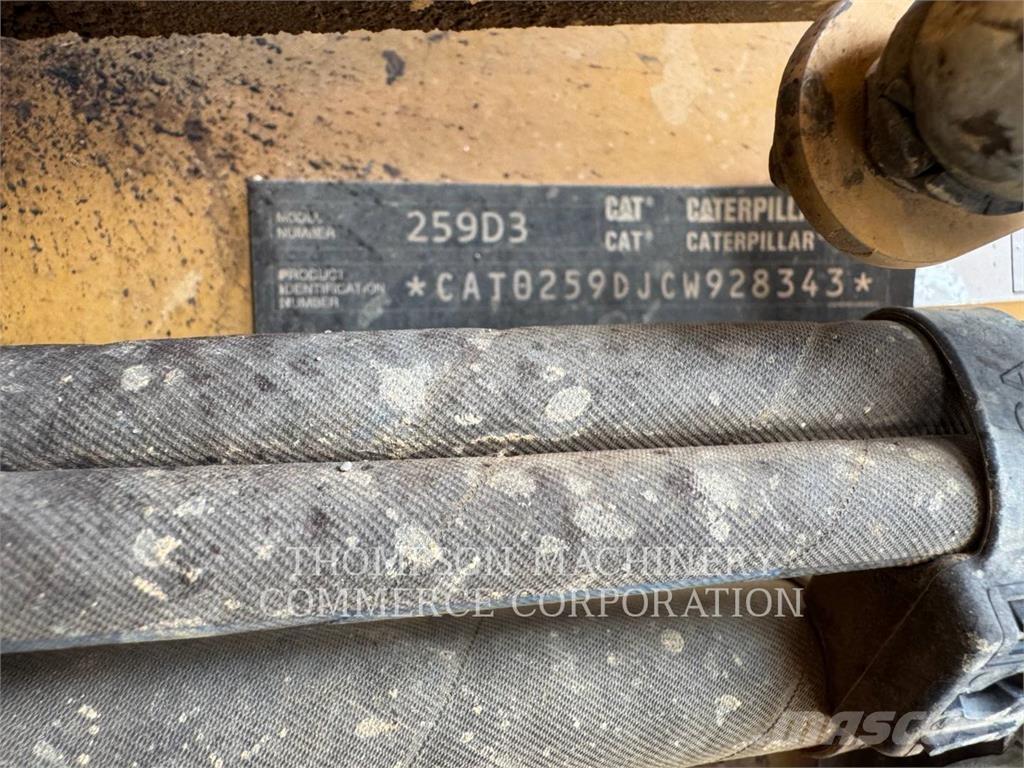 CAT 259D3 لوادر زحافة