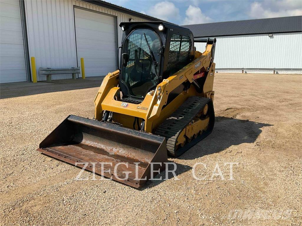 CAT 259D3 لوادر زحافة