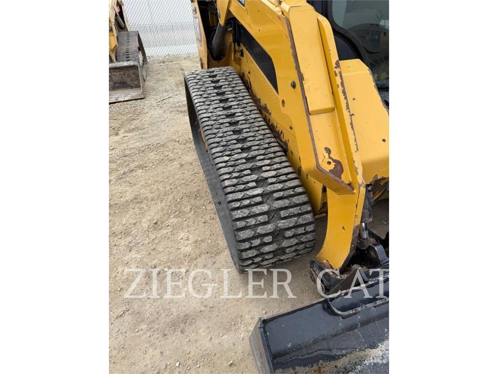 CAT 259D3 لوادر زحافة