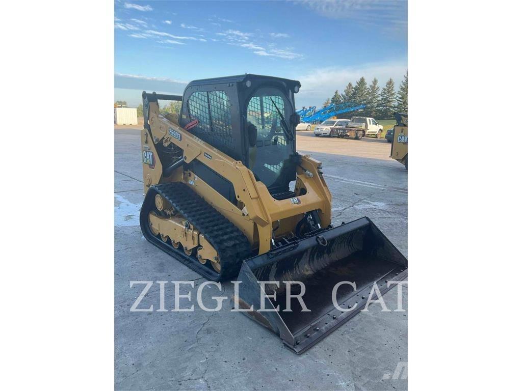 CAT 259D3 لوادر زحافة