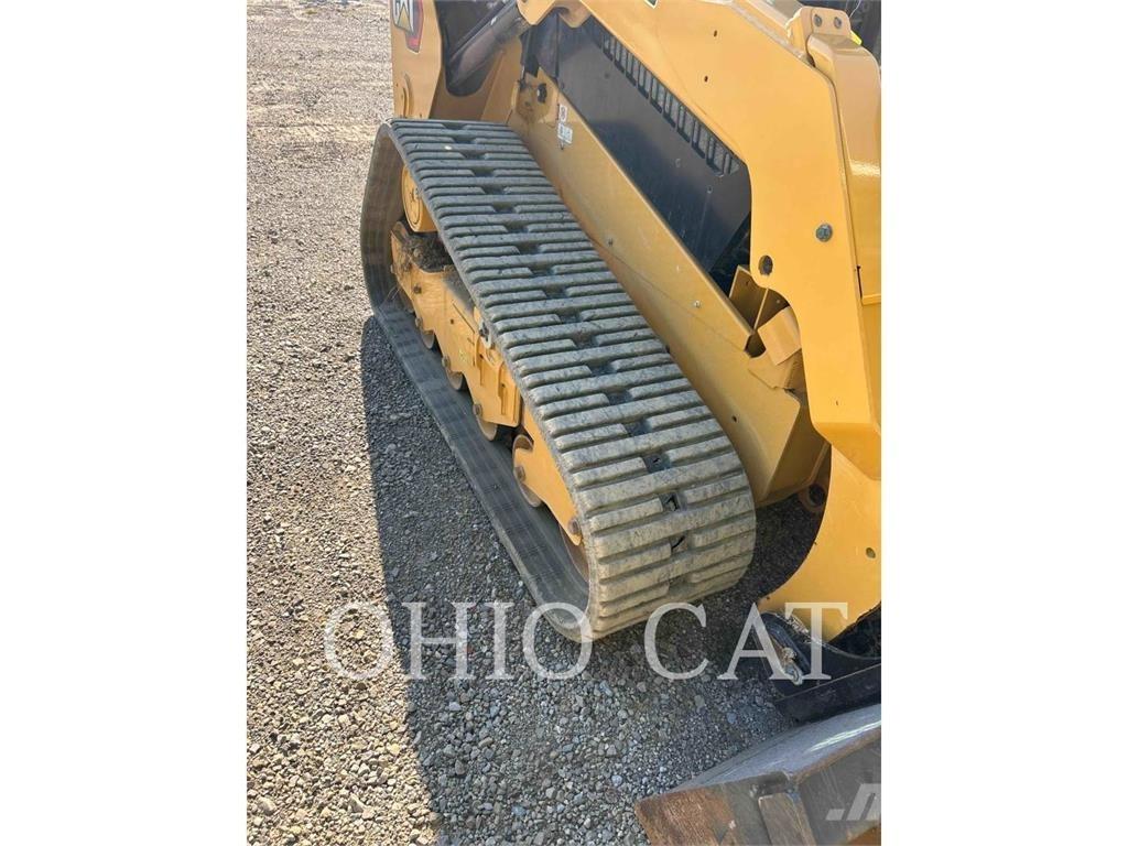 CAT 259D3 لوادر زحافة