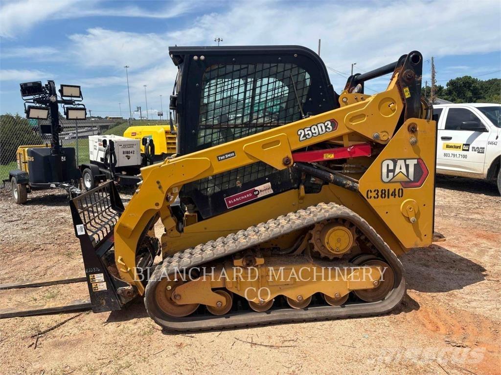 CAT 259D3 لوادر زحافة