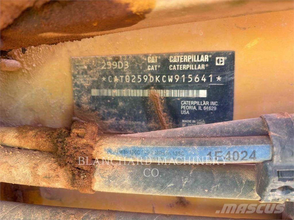 CAT 259D3 لوادر زحافة