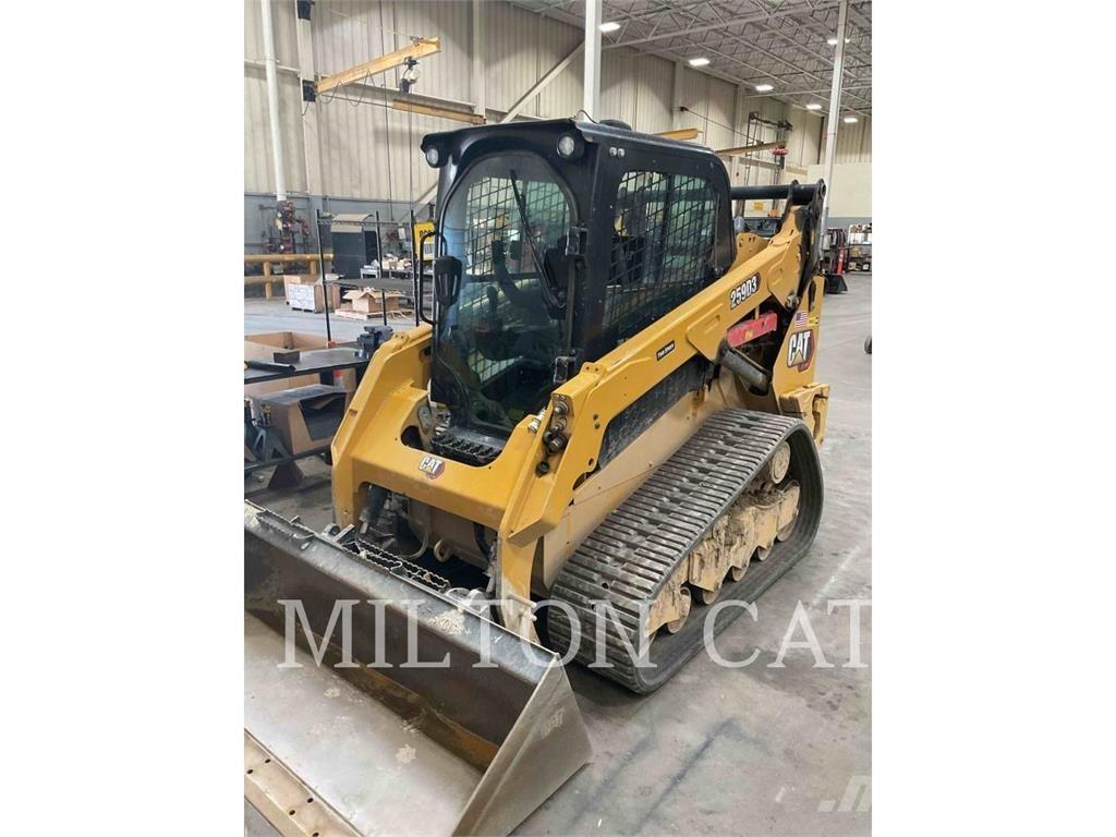 CAT 259D3 لوادر زحافة