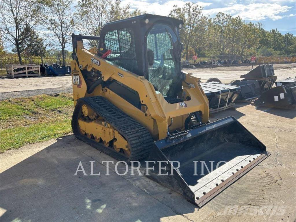 CAT 259D3 لوادر انزلاقية التوجيه