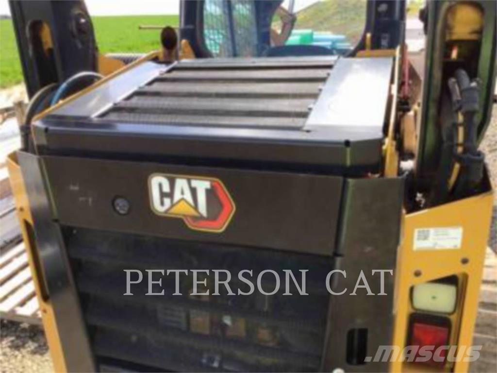CAT 259D3 لوادر انزلاقية التوجيه