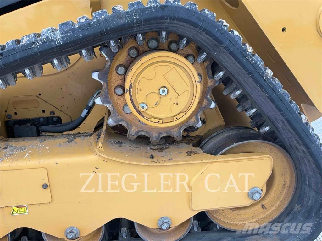 CAT 259D3 لوادر زحافة
