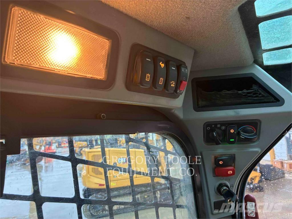 CAT 259D3 لوادر زحافة