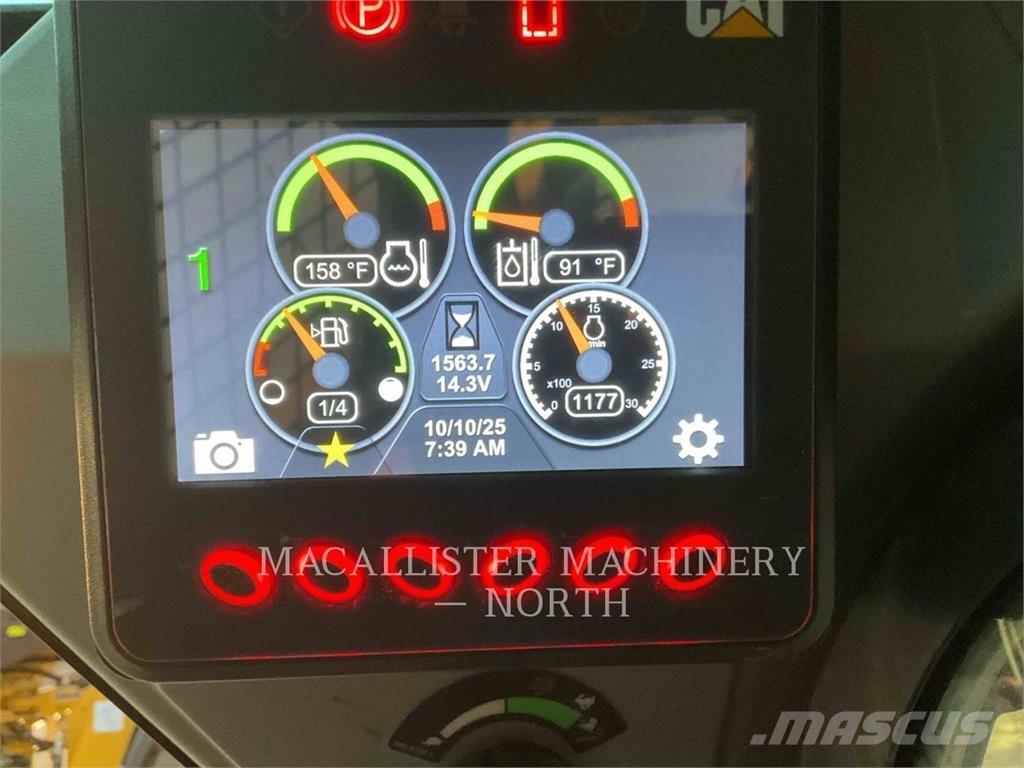 CAT 259D3 AQB لوادر انزلاقية التوجيه
