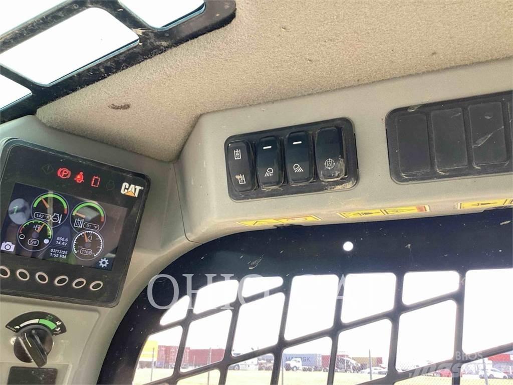 CAT 259D3 C1H1 لوادر انزلاقية التوجيه