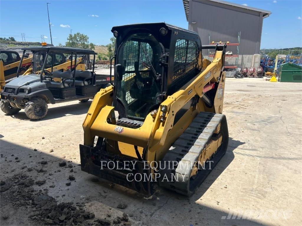 CAT 259D3STD2C لوادر انزلاقية التوجيه