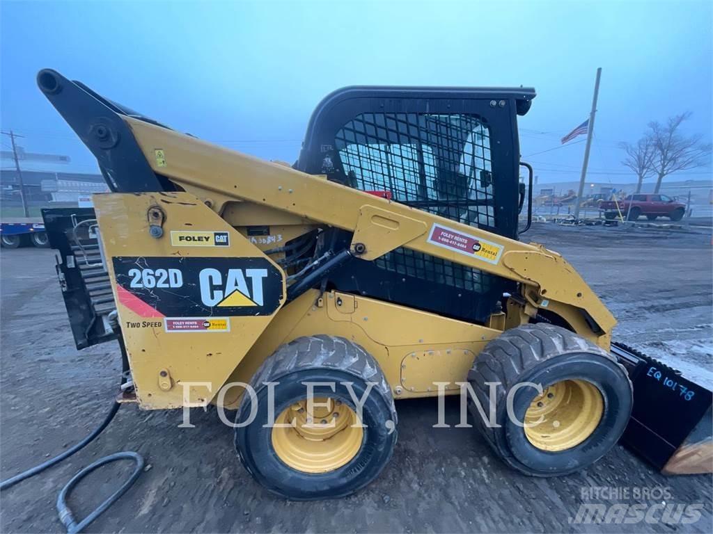 CAT 262D لوادر انزلاقية التوجيه