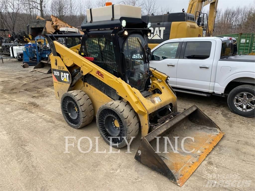 CAT 262D لوادر انزلاقية التوجيه