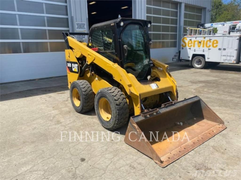 CAT 262D لوادر انزلاقية التوجيه