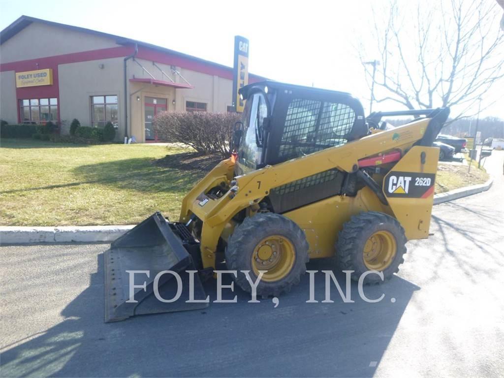 CAT 262D لوادر انزلاقية التوجيه