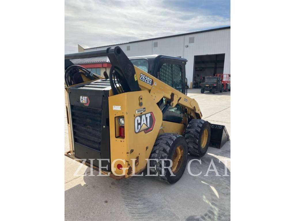 CAT 262D3 لوادر انزلاقية التوجيه