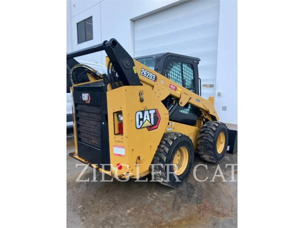 CAT 262D3 لوادر انزلاقية التوجيه