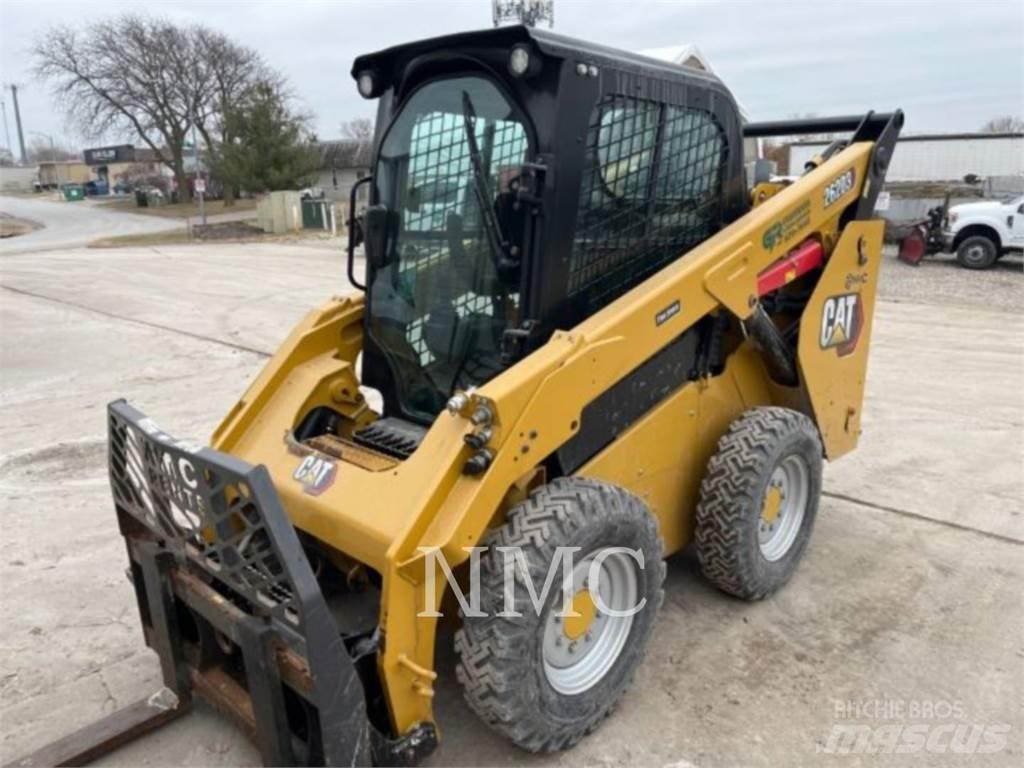 CAT 262D3 لوادر انزلاقية التوجيه