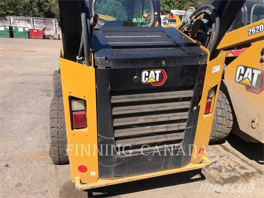 CAT 262D3 لوادر انزلاقية التوجيه