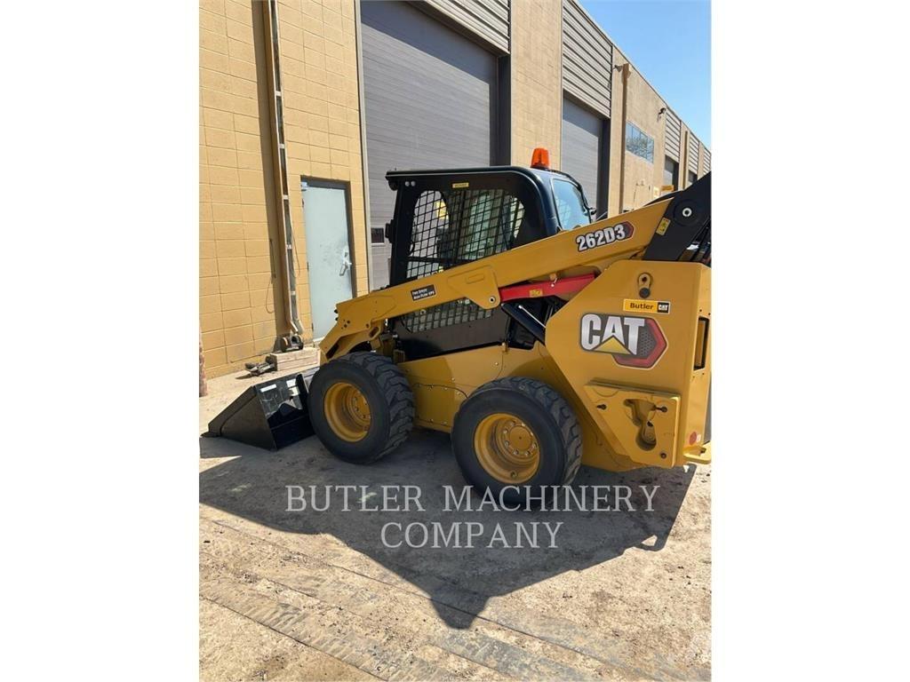 CAT 262D3 لوادر انزلاقية التوجيه