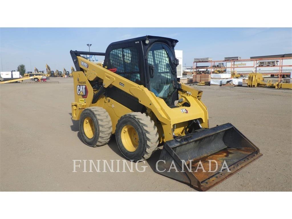 CAT 262D3 لوادر انزلاقية التوجيه