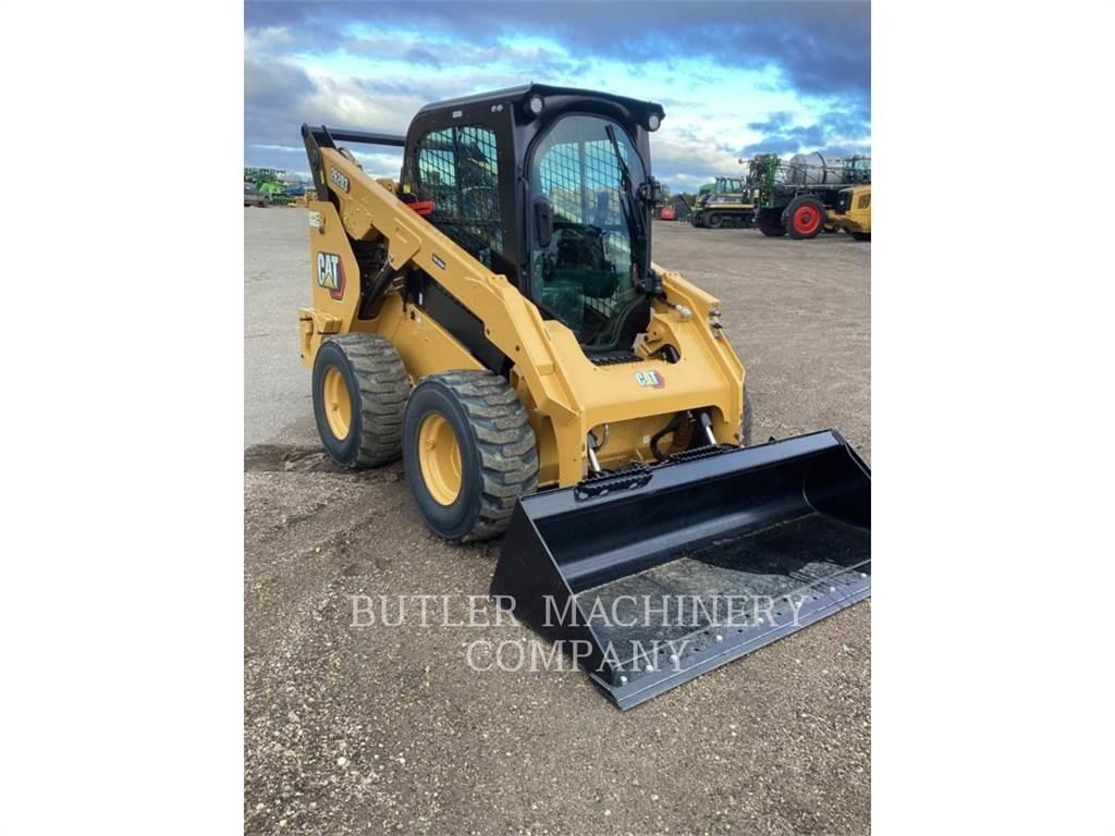 CAT 262D3 C3H2 لوادر انزلاقية التوجيه