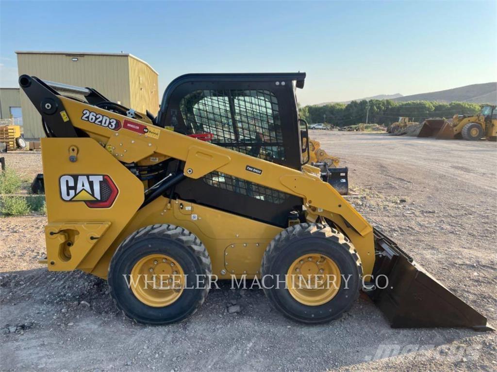 CAT 262D3 C3H2 لوادر انزلاقية التوجيه