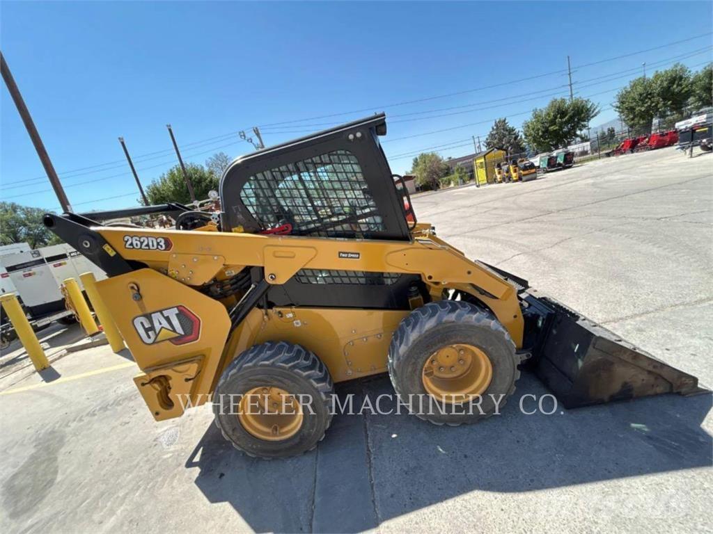 CAT 262D3 C3H2 لوادر انزلاقية التوجيه