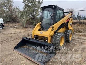 CAT 262D3 H2CB لوادر انزلاقية التوجيه