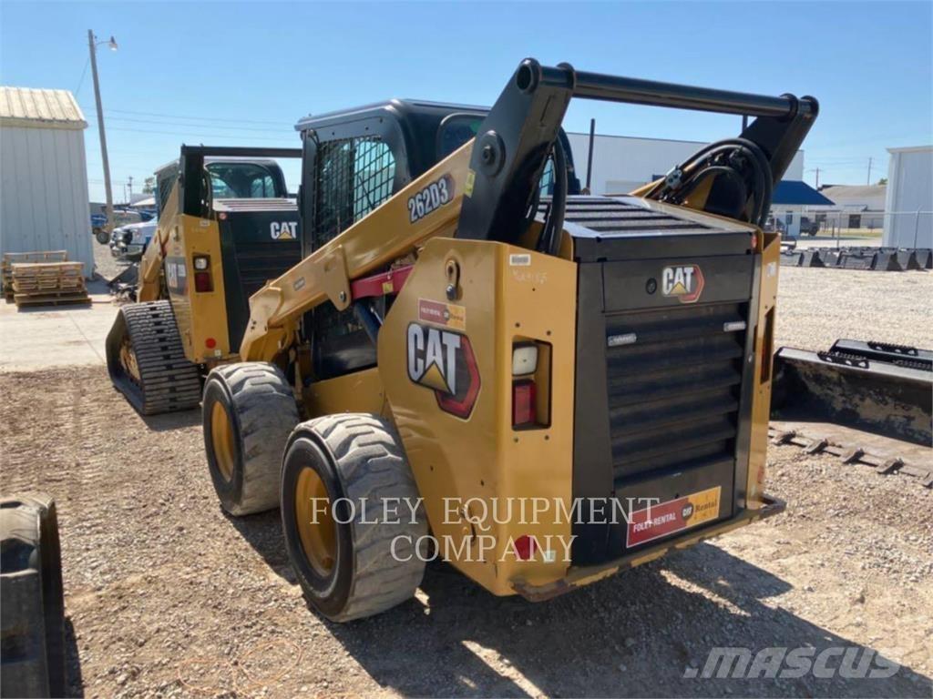 CAT 262D3STD2C لوادر انزلاقية التوجيه