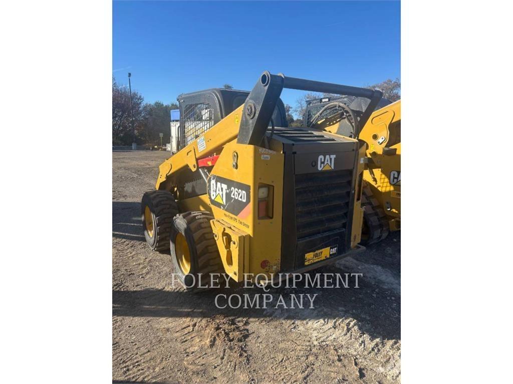 CAT 262DXPS2OA لوادر انزلاقية التوجيه