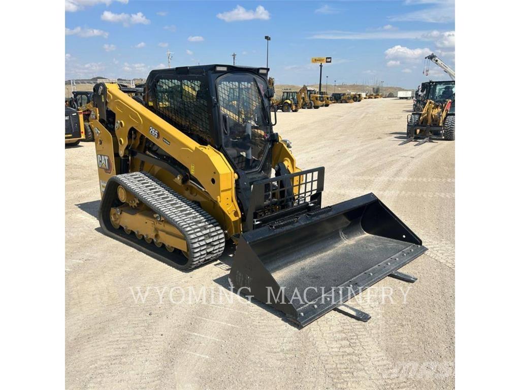 CAT 265 لوادر انزلاقية التوجيه