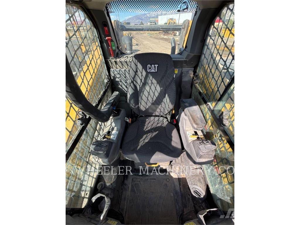 CAT 265 C3H2 لوادر زحافة
