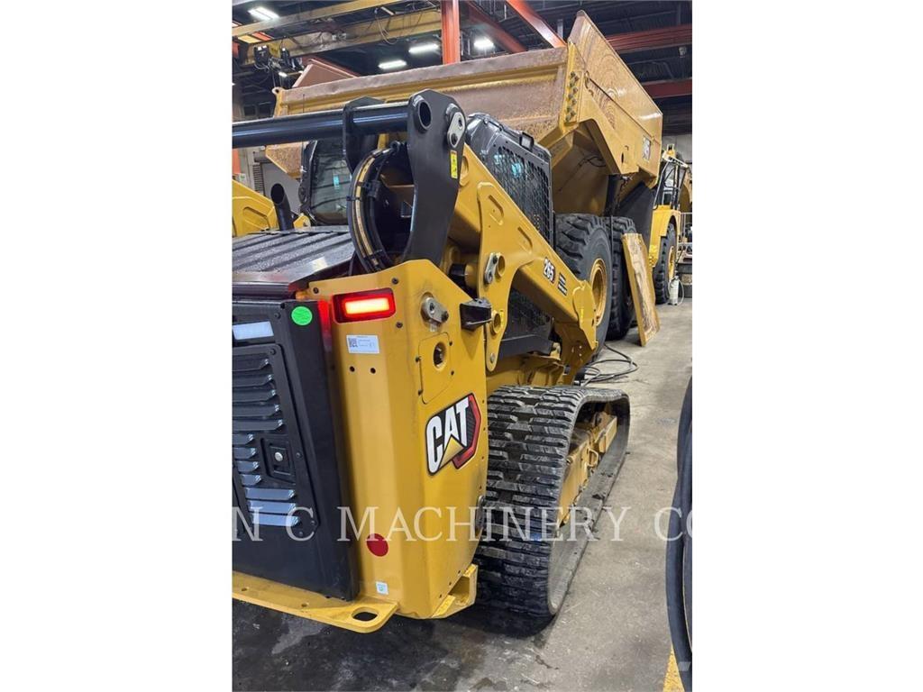 CAT 265 HP3CB لوادر انزلاقية التوجيه