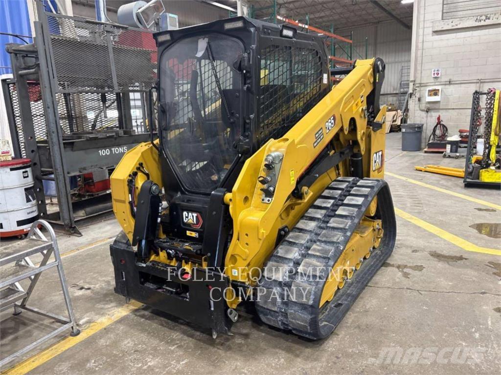CAT 26505SC لوادر انزلاقية التوجيه