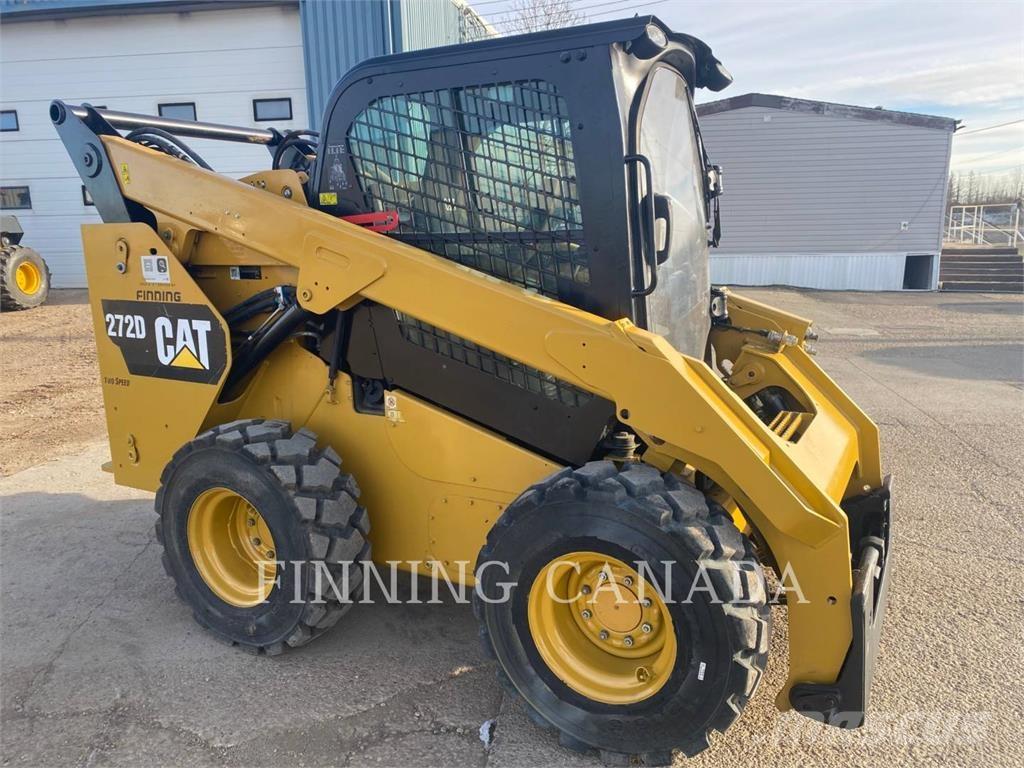 CAT 272D لوادر انزلاقية التوجيه