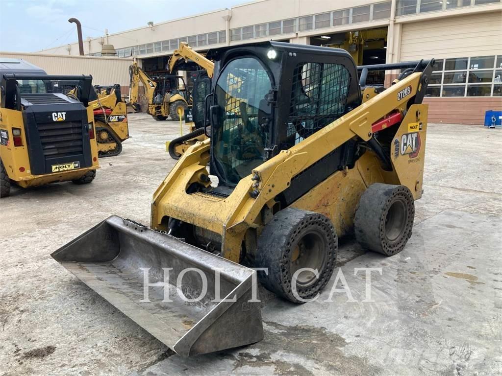 CAT 272D CAB لوادر بعجل