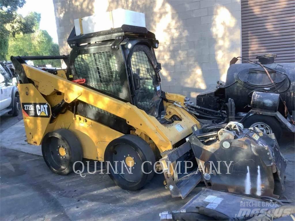 CAT 272D XHP لوادر انزلاقية التوجيه