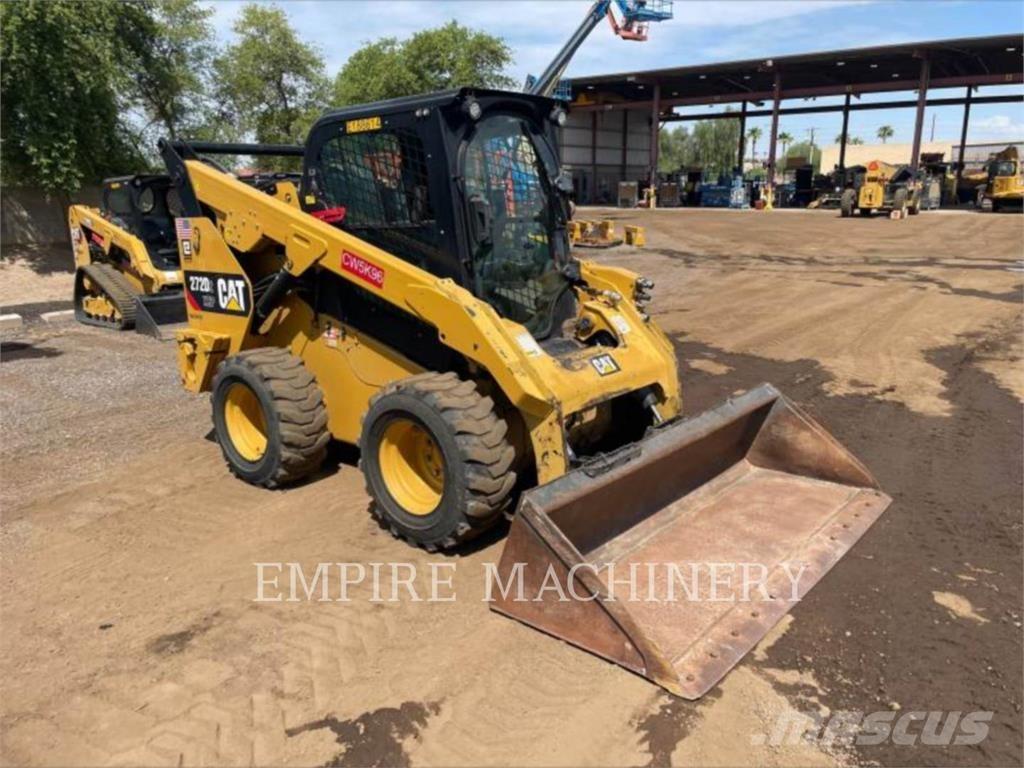 CAT 272D2 XHP لوادر انزلاقية التوجيه