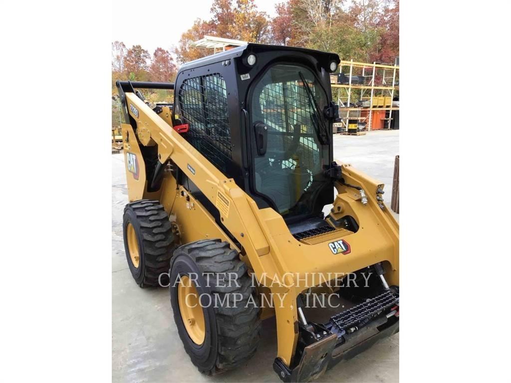 CAT 272D3 AC لوادر انزلاقية التوجيه