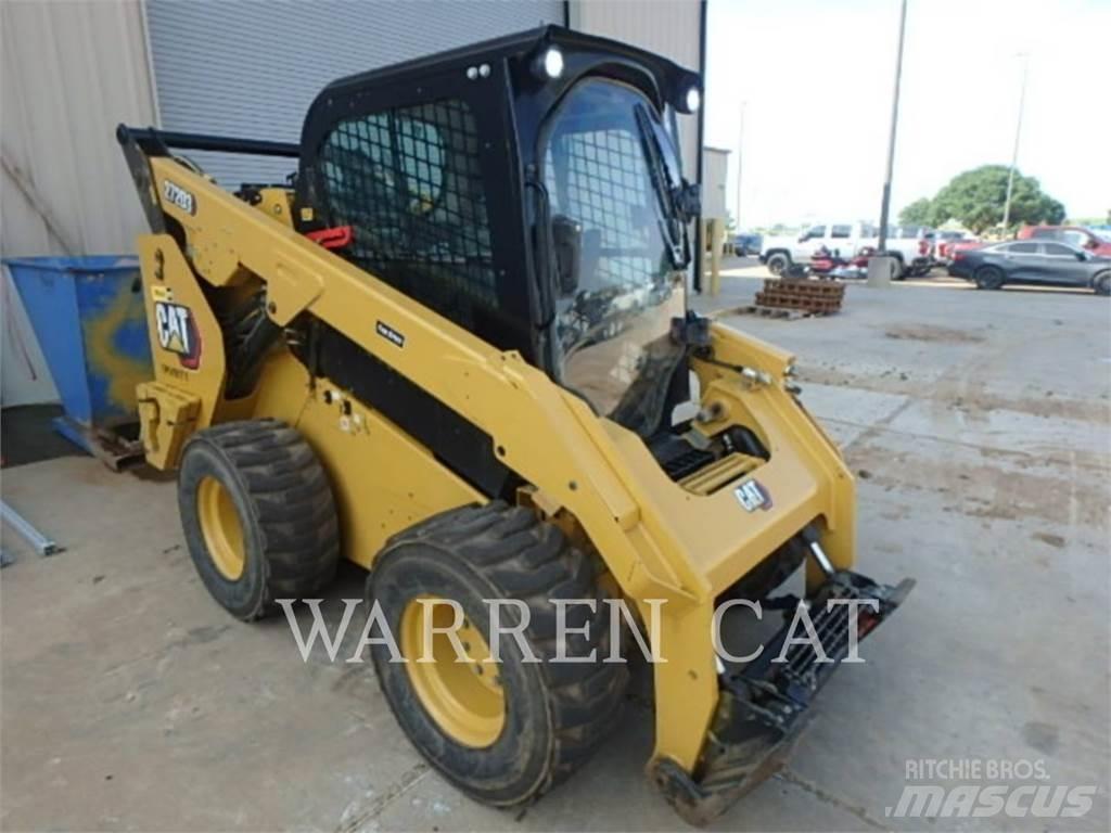 CAT 272D3 C3H2 لوادر انزلاقية التوجيه