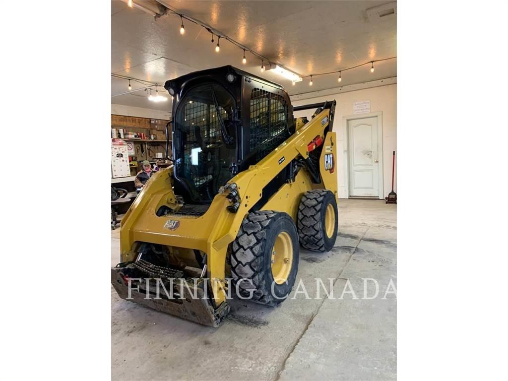 CAT 272D3 XE لوادر انزلاقية التوجيه