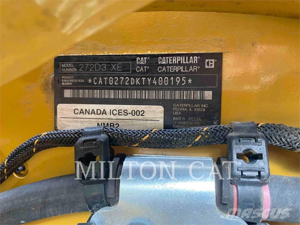 CAT 272D3XE لوادر انزلاقية التوجيه