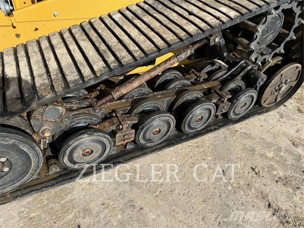 CAT 277D لوادر زحافة