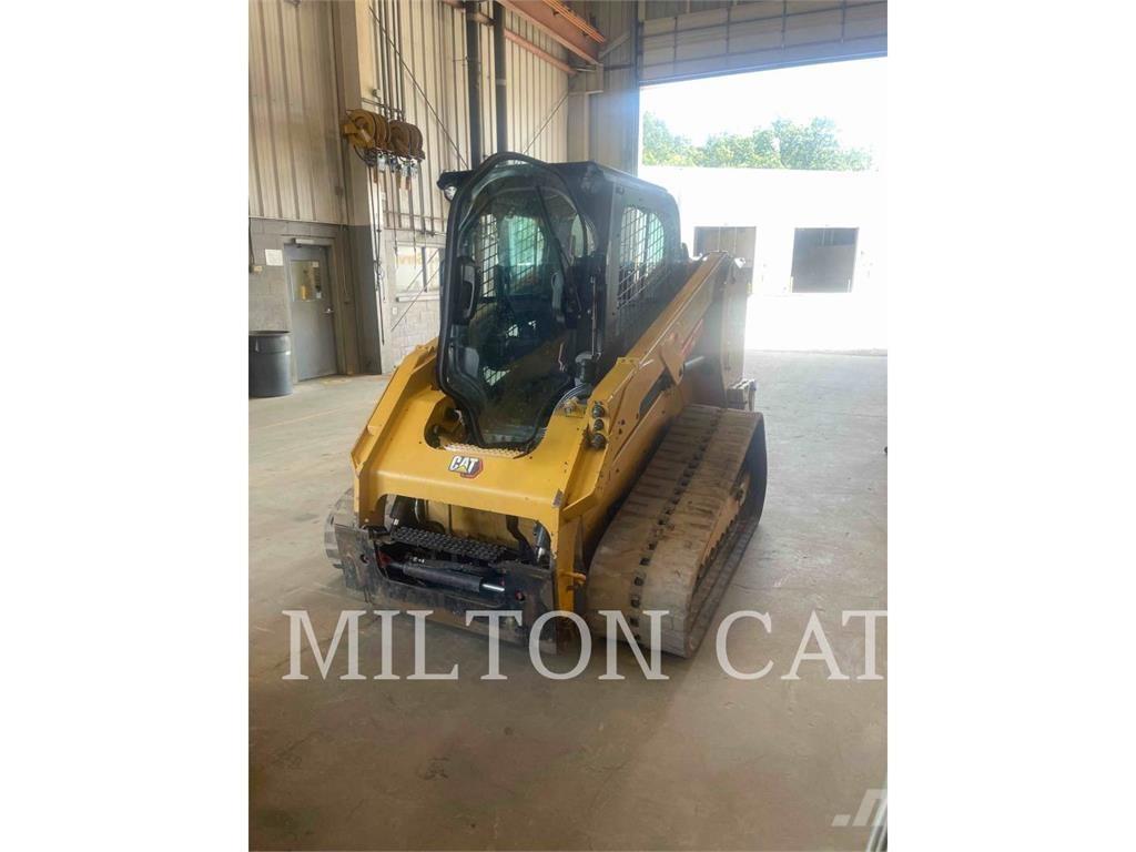 CAT 279D 3 لوادر انزلاقية التوجيه