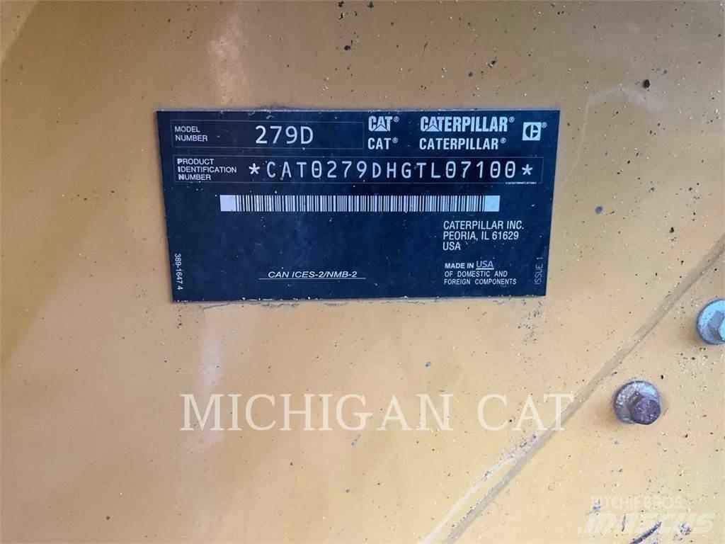 CAT 279D AHQ لوادر انزلاقية التوجيه